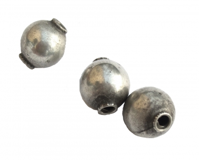 Glatte Silber Kugel Randzier Anhänger antik jüdisch jemenitisch Unikat 13 x 15 mm